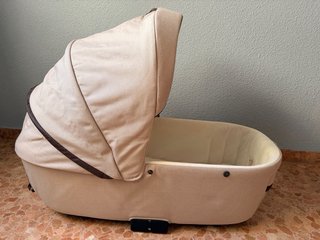 Inglesina Aptica Beige – Trio completo + soporte