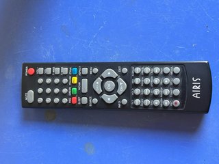 Televisión Airis LCD 19”Negra