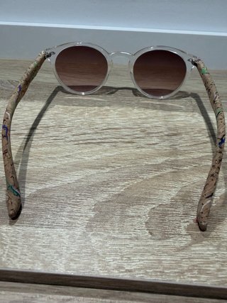 Gafas de sol redondas transparentes estilo indie