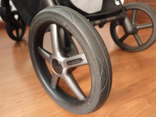 Bugaboo Fox 5 (capazo y silla)
