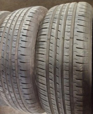 Neumáticos de coche