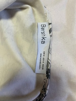 Vestido estampado dragones y letras