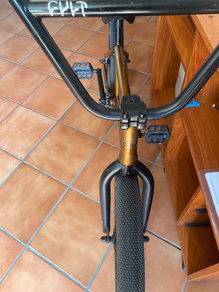 BMX  Cult gateway 20.5 color bronce como nueva