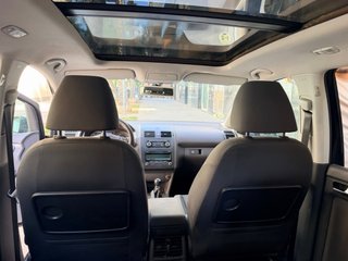 Volkswagen Touran 2012