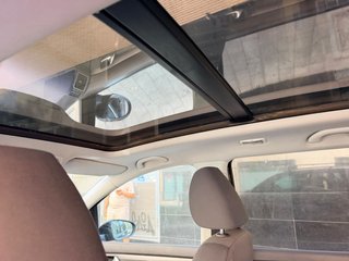 Volkswagen Touran 2012