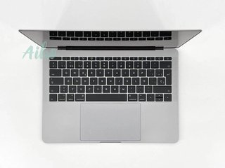 MacBook Pro 13" (2017) - Intel Core i5 2.3GHz 2 núcleos - SSD 256GB SSD - RAM 8GB - Gris Espacial