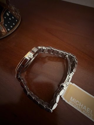 Relógio Michael Kors Pyper 38mm Dourado/Prateado