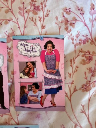 Postales Serie Violetta Disney