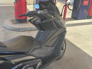 Kymco AK550!!