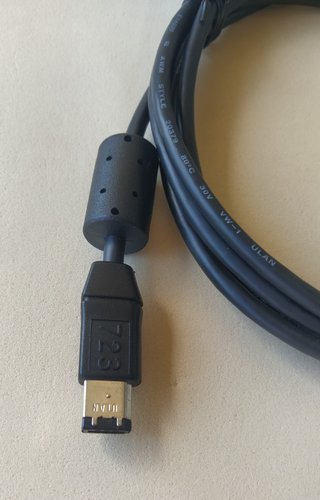 Cabo FireWire 400 (IEEE 1394) 6-4 Pinos