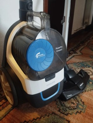 Philips PowerPro Compact Aspiradora sin bolsa