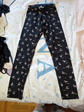Leggings negros con estampado de gatos bailando