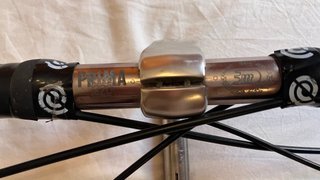 Manillar y potencia. Tres T.  Y manetas campagnolo