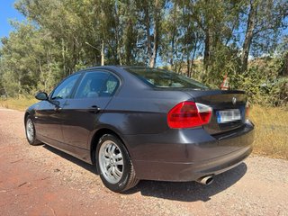 BMW 318 i gasolina