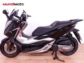HONDA FORZA 300