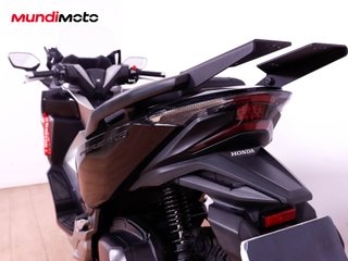 HONDA FORZA 300