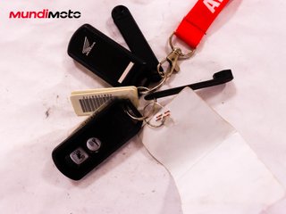 HONDA FORZA 300