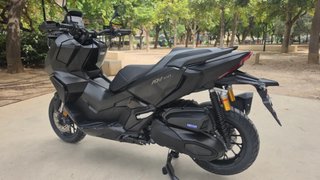 Honda Adv350 como nueva, garantía oficial