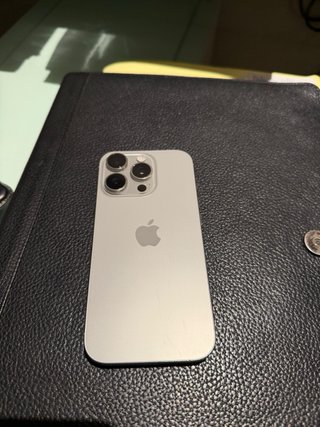 iPhone 16 Pro - Salud Batería 89%