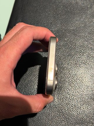 iPhone 16 Pro - Salud Batería 89%