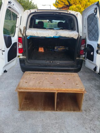 Mueble o modulo cama Camper Berlingo/Partner