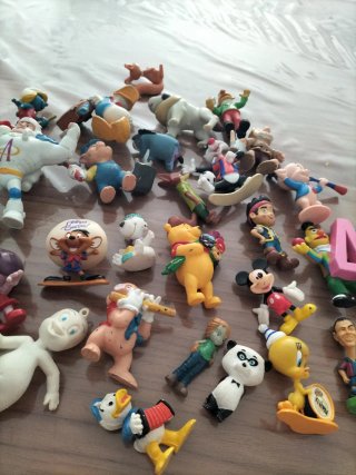 Vendo figuras PVC