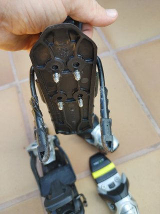 Fijaciones esquí Rossignol Axial Pro