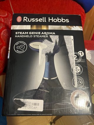 Plancha de vapor vertical Russell Hobbs