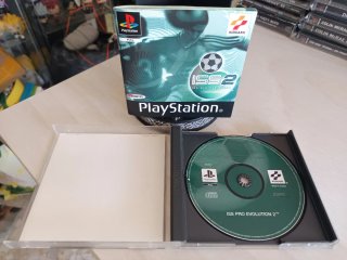 ISS Pro Evolution 2 PS1 PAL Completo