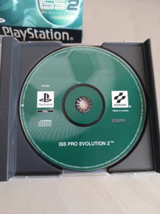 ISS Pro Evolution 2 PS1 PAL Completo