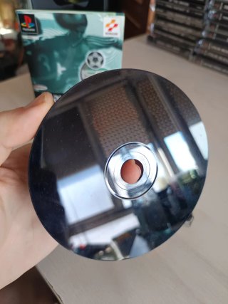 ISS Pro Evolution 2 PS1 PAL Completo