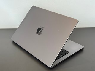 MacBook Pro M2 Pro / 32 Gb / 1 Tb - GARANTIA