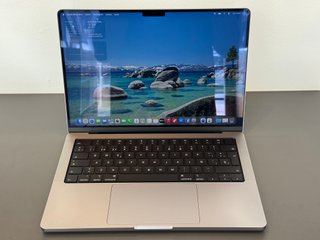 MacBook Pro M2 Pro / 32 Gb / 1 Tb - GARANTIA