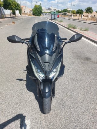 Moto Kymco AK 550 ABS 54cv Negra 2017 91.100km