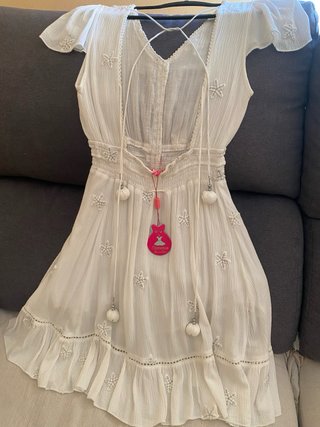 Vestido Boho-Chic Blanco Bordado