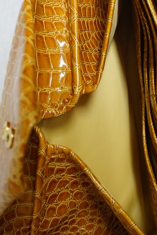 Valigetta vintage in pelle con rilievo Andrea