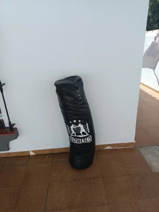 Saco de boxeo profesional negro