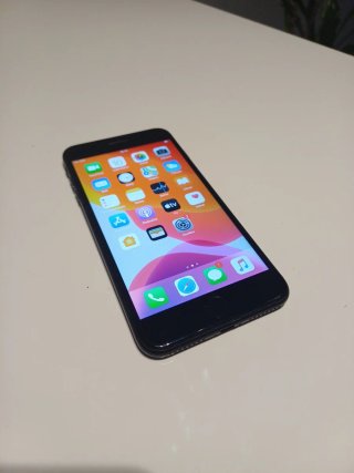 iPhone 7 Plus Negro/Plateado