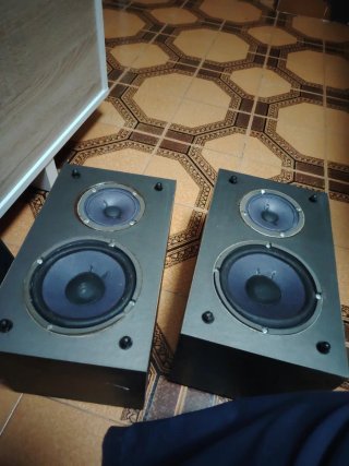 Pareja de altavoces sonó kit  Hi fi