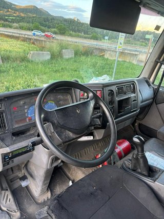 LOTE DE 3 CAMIONES RENAULT