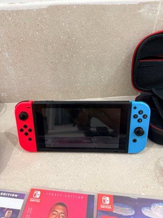 Nintendo Switch LCD Azul y Rojo