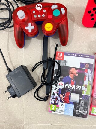 Nintendo Switch LCD Azul y Rojo