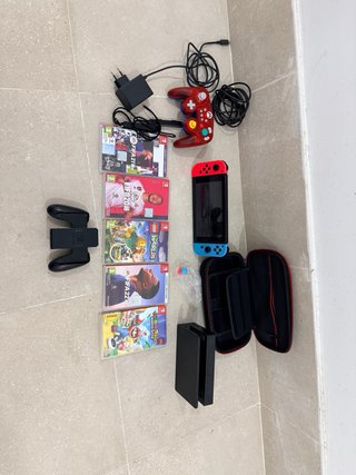 Nintendo Switch LCD Azul y Rojo