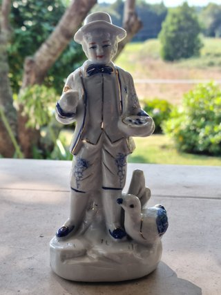 Figura in porcellana vintage coloniale blu e bianco