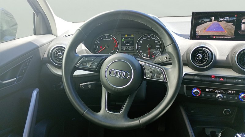 Audi Q2 Advanced 30 TFSI 2021, foto 10