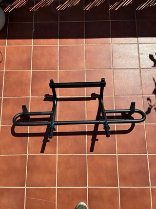 Barra de dominadas sin tornillos Decathlon