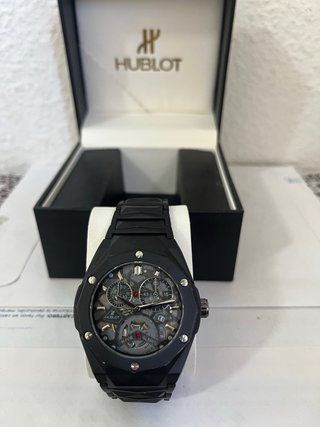 Reloj Hublot Quartz elegante