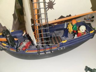 Conjunto Playmobil Barco Pirata