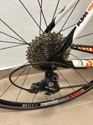 Bicicleta KTM Strada Carbono