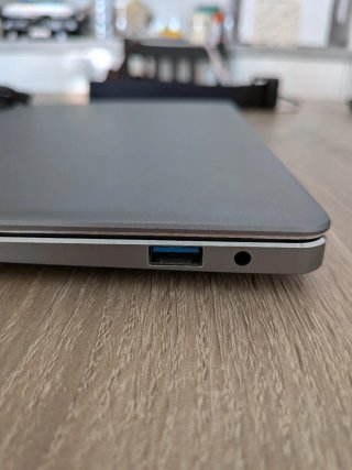 Portátil CHUWI Lapbook Pro 14" (8GB RAM / 256GB)